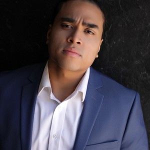 Meet your Posher, Christopher